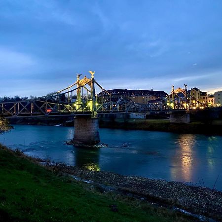 Ferienwohnung An Der Idyllischen Salzachschleife Naehe Salzburg Laufen Luaran gambar